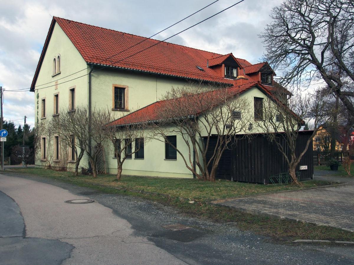 Altes Teichhaus - Pension Ottendorf-Okrilla Eksteriør bilde